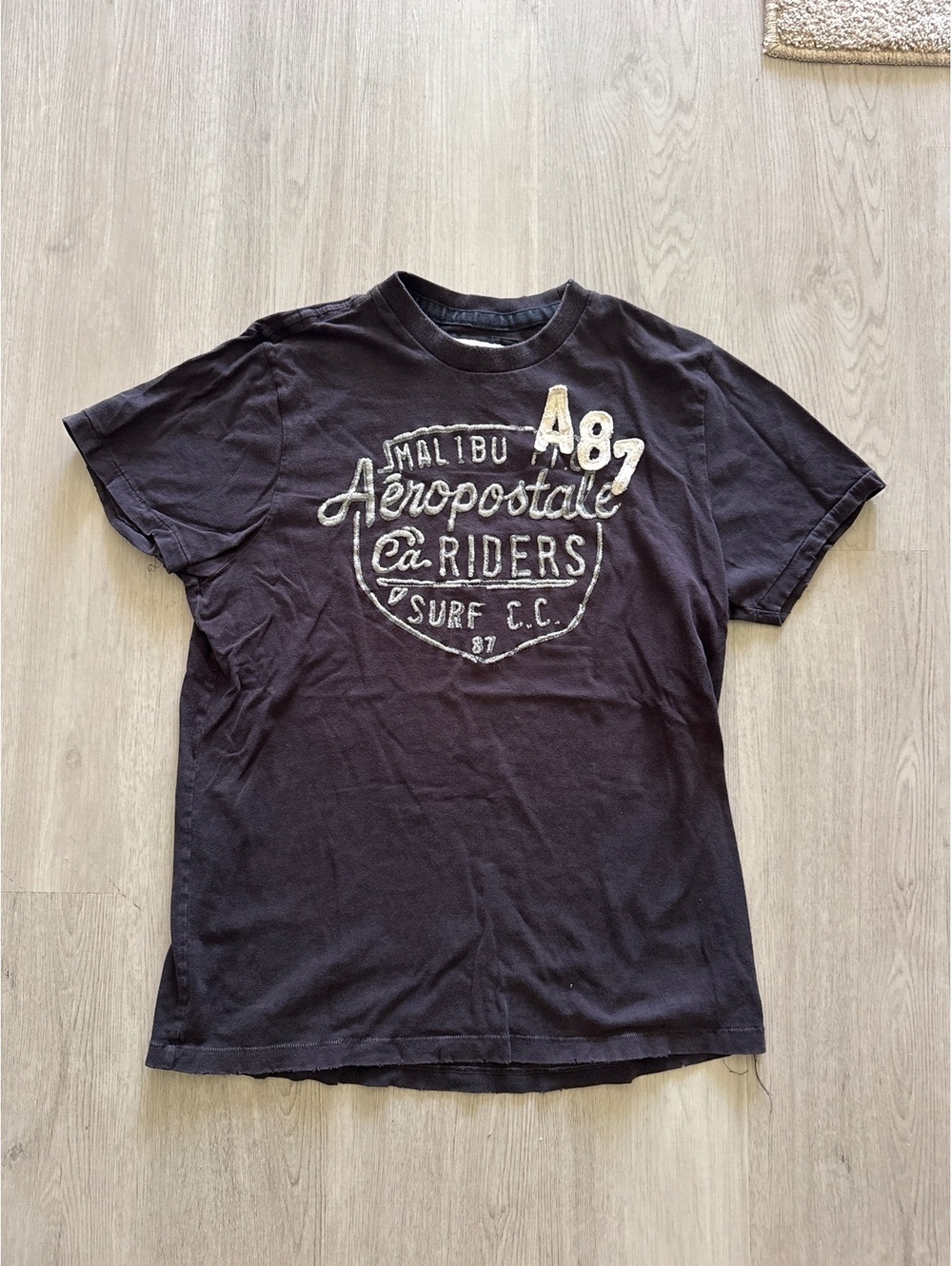 AEROPOSTALE T SHIRT BLACK